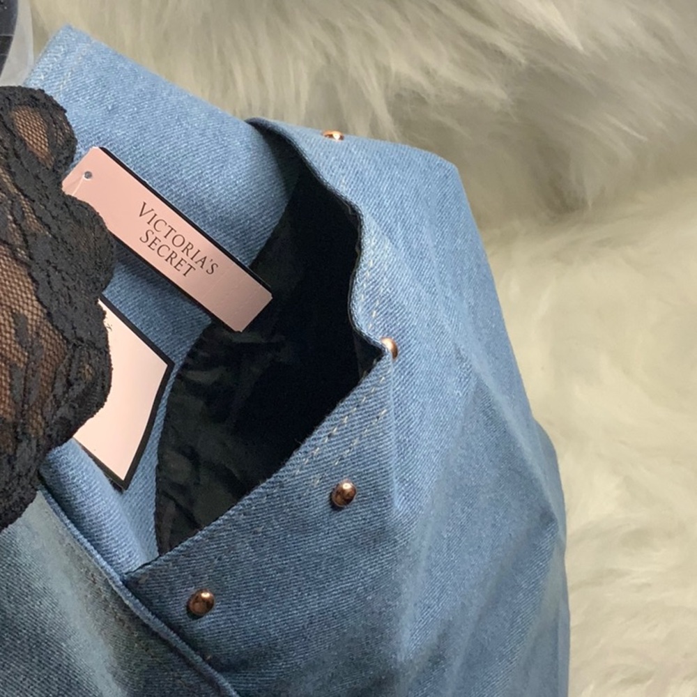 Victoria's Secret Denim Tote Bag (NWT) - Picture 6 of 9